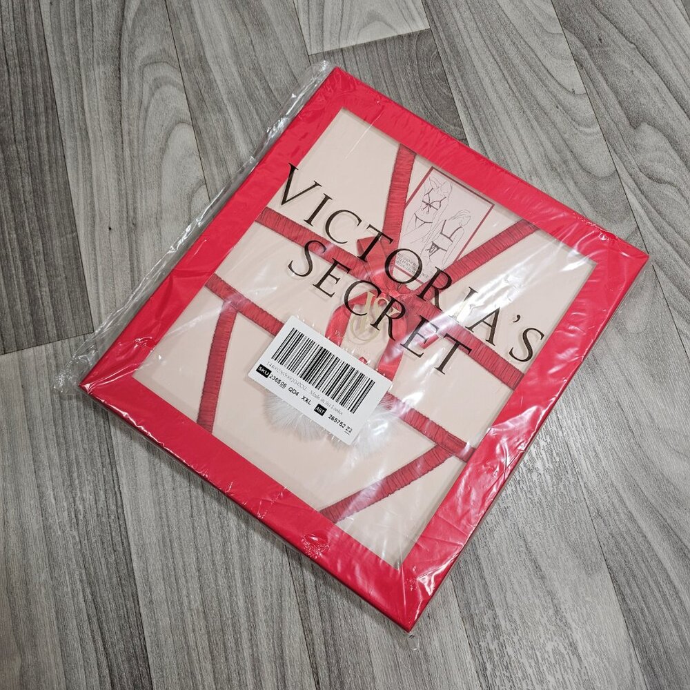 Victoria's Secret DREAM ANGELS Candy Cane Peekaboo Lingerie Set Size XXL ~ New